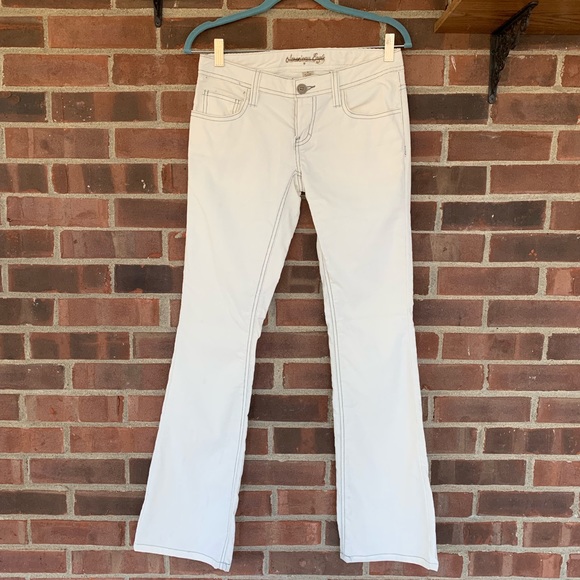 American Eagle Outfitters Pants - NWT American Eagle white corduroy pants
